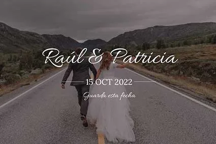 invitación de boda clásica personalizada para los novios